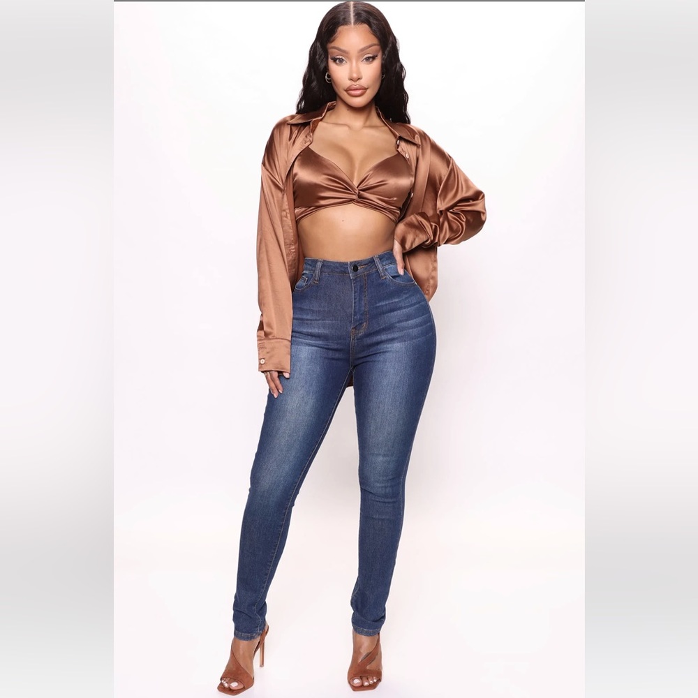 Brand new Fashion Nova dark denim skinny jeans size 15